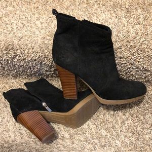 Black Suede ankle boots, barely worn